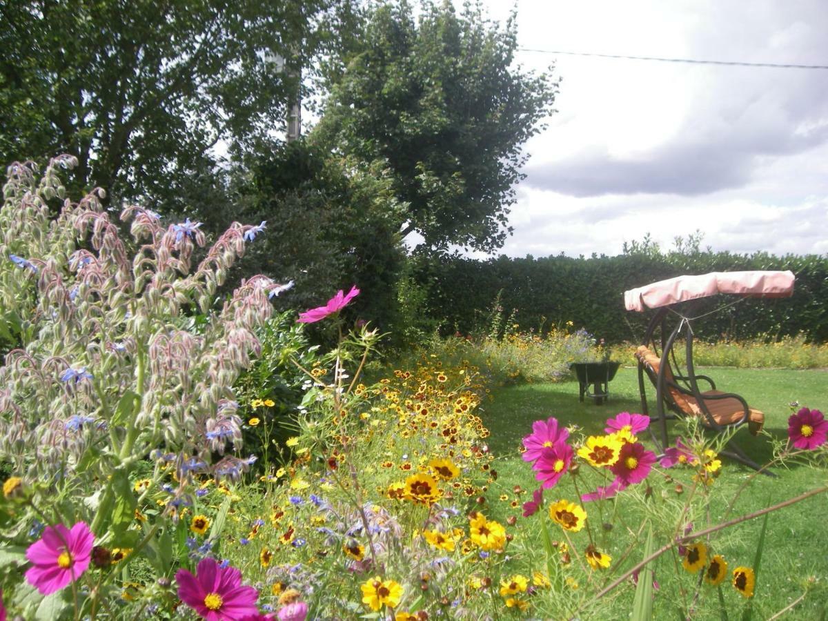 La Ferme Le Merger Bed and Breakfast La Ferté-Gaucher Exterior foto